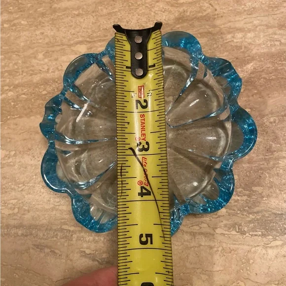 Vintage Indiana glass baby blue nut  candy trinket dish - Picture 7 of 7